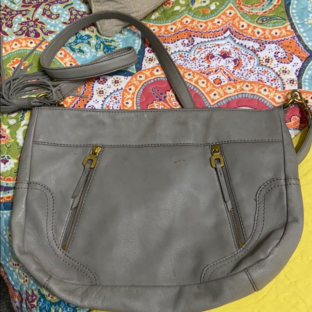 Hobo large grey ish taupe crossbody